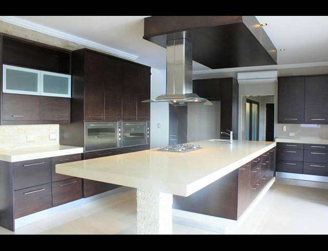 5 BEDROOM HOUSE SOLD IN MEYERSDAL NATURE ESTATE